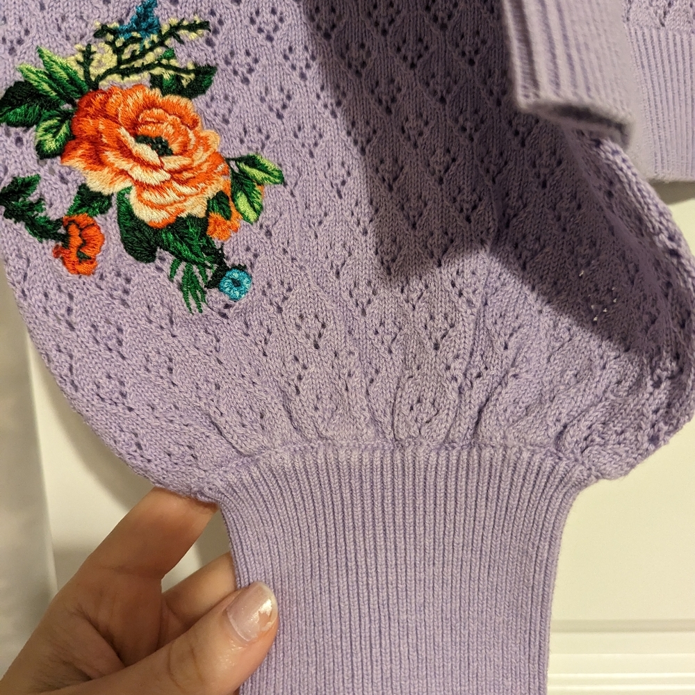 Alice + Olivia Morita Puff Sleeve Cardigan - Picture 3 of 8